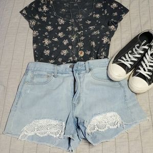 American eagle thermal scoop neck floral t…